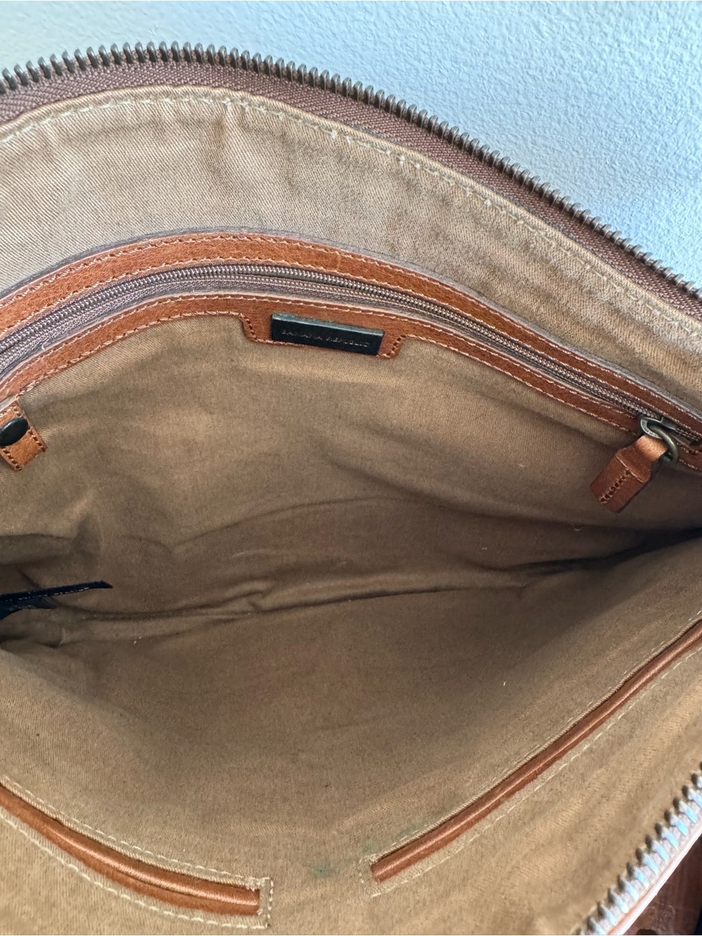 Banana Republic Genuine Leather Shoulder Bag Hobo Bag Crossbody - Picture 12 of 15